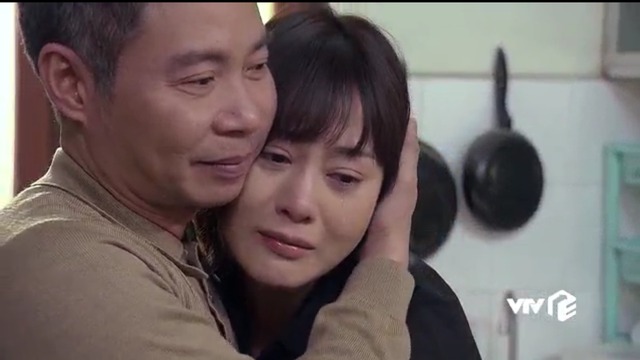 Công Lý và Phương Oanh đã có sự kết hợp thành công trong phim. Ảnh: Chụp màn hình Công Lý và Phương Oanh đã có sự kết hợp thành công trong phim. Ảnh: Chụp màn hình