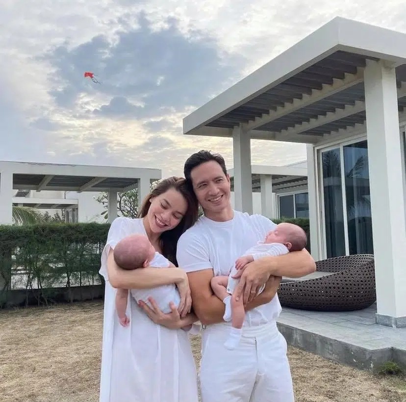 Hồ Ngọc Hà và Kim Lý chuyên tâm thực hiện trọng trách cao cả không kể ngày đêm - Ảnh 3