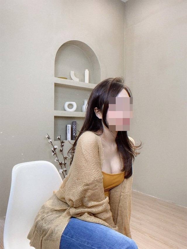 Sắc vóc quyến rũ của P.A. Ảnh: FBNV