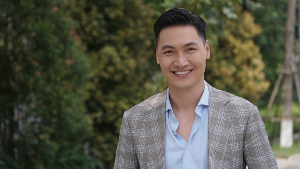 Tạo hình 'soái ca' của Mạnh Trường trong Hương vị tình thân. Ảnh: Internet Tạo hình 'soái ca' của Mạnh Trường trong Hương vị tình thân. Ảnh: Internet