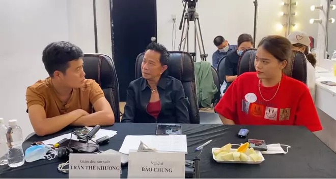 'Thánh sún' Ngân Thảo gây xôn xao khi đảm nhiệm vị trí quan trọng trong 'Thách thức danh hài' 'Thánh sún' Ngân Thảo gây xôn xao khi đảm nhiệm vị trí quan trọng trong 'Thách thức danh hài'