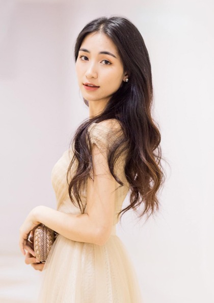 Hòa Minzy 'góp vui' khi tham gia tranh luận 'khán giả nuôi nghệ sĩ' với tâm thư dài như sớ - Ảnh 1 Hòa Minzy 'góp vui' khi tham gia tranh luận 'khán giả nuôi nghệ sĩ' với tâm thư dài như sớ - Ảnh 1