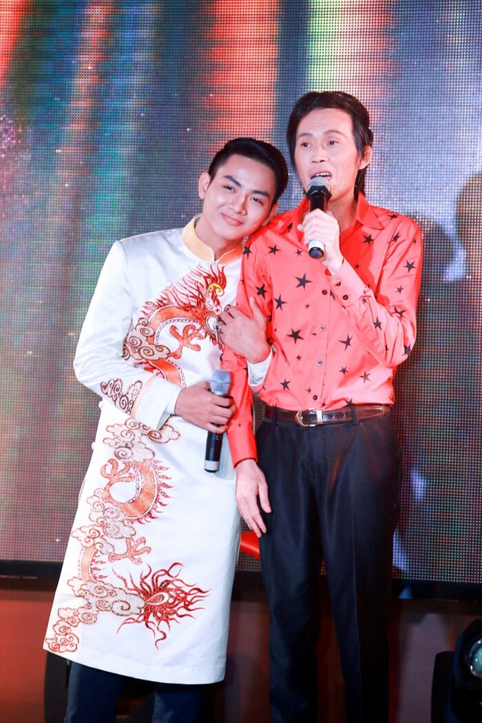 Giữa lúc thị phi bủa vây Hoài Linh, dân tình phát hiện ra mối quan tâm duy nhất khiến nam danh hài phải đau đáu - Ảnh 2 Giữa lúc thị phi bủa vây Hoài Linh, dân tình phát hiện ra mối quan tâm duy nhất khiến nam danh hài phải đau đáu - Ảnh 2