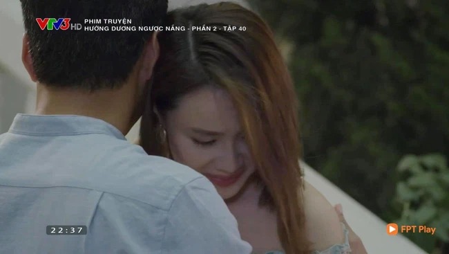 'Hướng dương ngược nắng' và cái kết viên mãn: Tập cuối ngập tràn tình yêu, đôi nào về với đôi nấy - Ảnh 4 'Hướng dương ngược nắng' và cái kết viên mãn: Tập cuối ngập tràn tình yêu, đôi nào về với đôi nấy - Ảnh 4