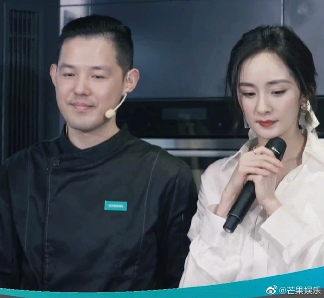 Dương Mịch lấy lại phong độ về nhan sắc sau lời chê bai ngày một già nua, lộ rõ dấu vết lão hóa 4 Dương Mịch lấy lại phong độ về nhan sắc sau lời chê bai ngày một già nua, lộ rõ dấu vết lão hóa 4