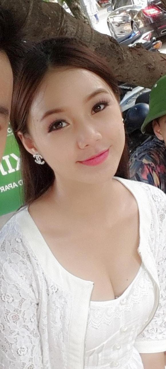 Tung ảnh thời 'hai lúa', Quỳnh Kool lại vướng nghi vấn trùng tu nhan sắc - Ảnh 5 Tung ảnh thời 'hai lúa', Quỳnh Kool lại vướng nghi vấn trùng tu nhan sắc - Ảnh 5