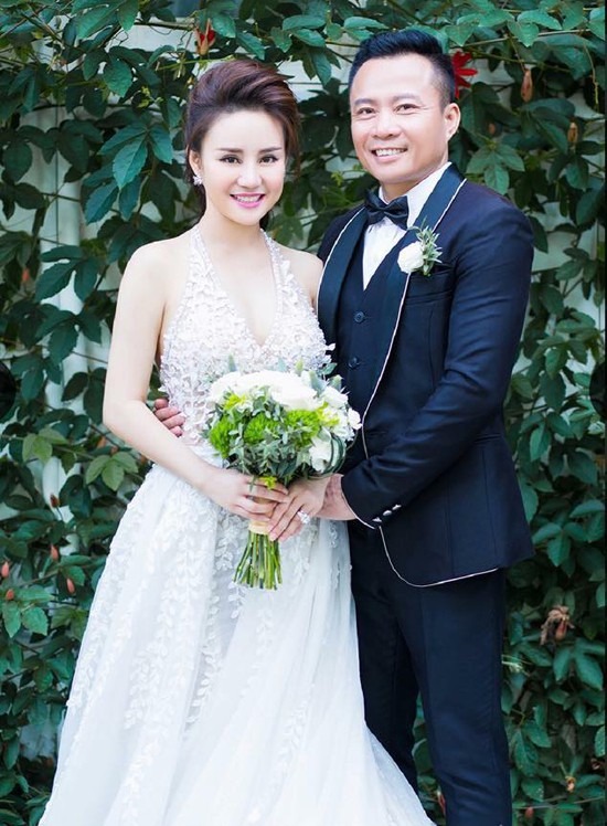Vy Oanh tiết lộ thái độ của chồng sau loạt ồn ào đời tư bị khui lại suốt thời gian qua 2 Vy Oanh tiết lộ thái độ của chồng sau loạt ồn ào đời tư bị khui lại suốt thời gian qua 2
