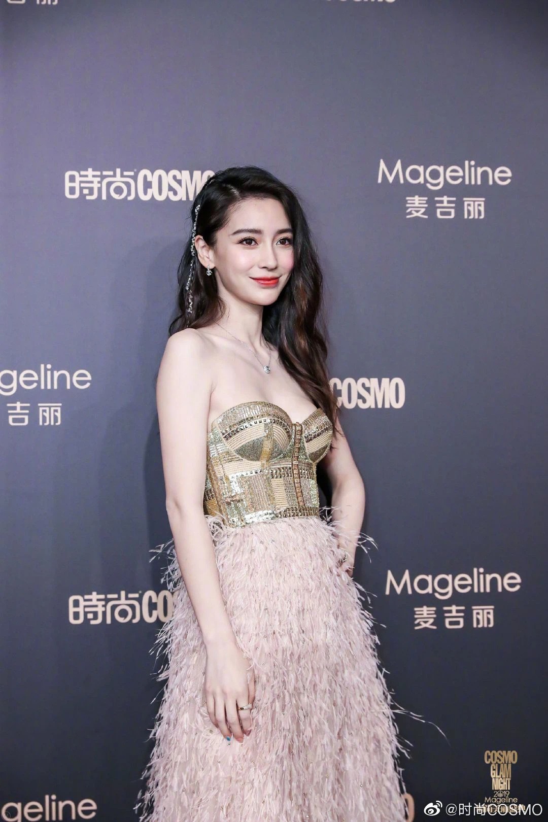 Triệu Lệ Dĩnh, Angela Baby lộ loạt ảnh gầy đến mức báo động, mất hết visual tại sự kiện 6 Triệu Lệ Dĩnh, Angela Baby lộ loạt ảnh gầy đến mức báo động, mất hết visual tại sự kiện 6
