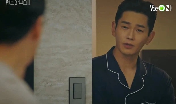 Penthouse 3 - Cuộc chiến thượng lưu 3 tập 3: Ju Dan Tae đối diện hàng tá kẻ thù, Seok Kyung quyết phản bội Shim Su Ryeon 3 Penthouse 3 - Cuộc chiến thượng lưu 3 tập 3: Ju Dan Tae đối diện hàng tá kẻ thù, Seok Kyung quyết phản bội Shim Su Ryeon 3