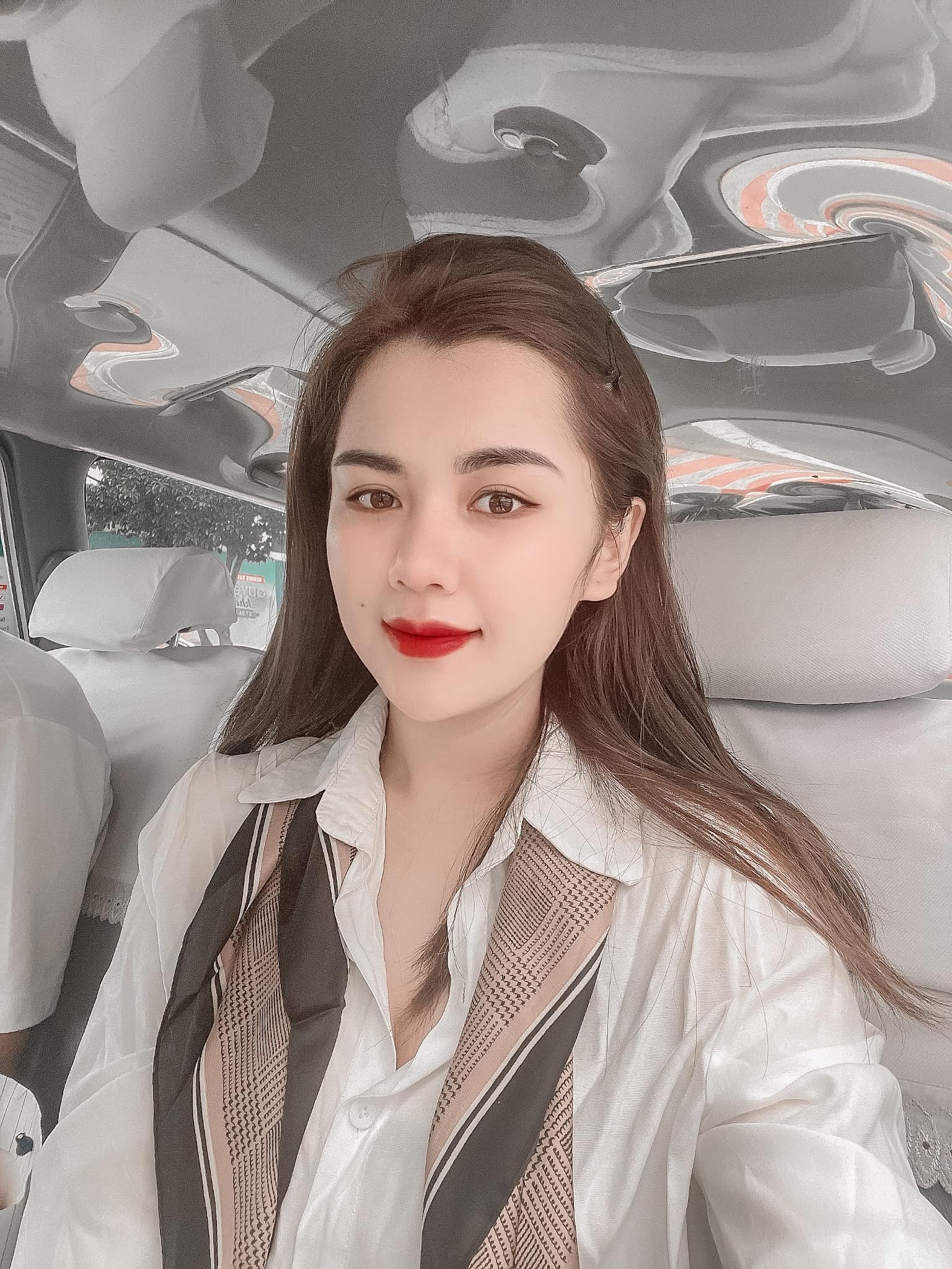 Ngỡ ngàng với diện xinh đẹp ngút trời của bà xã Quế Ngọc Hải dù đã qua 1 lần sinh nở 6 Ngỡ ngàng với diện xinh đẹp ngút trời của bà xã Quế Ngọc Hải dù đã qua 1 lần sinh nở 6