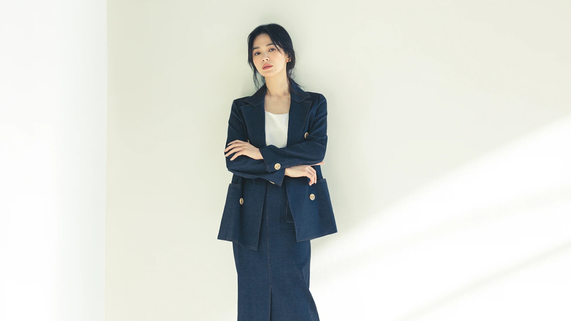 Động thái của Song Hye Kyo giữa lúc Song Joong Ki gặp vận xui tới tấp - Ảnh 2 Động thái của Song Hye Kyo giữa lúc Song Joong Ki gặp vận xui tới tấp - Ảnh 2
