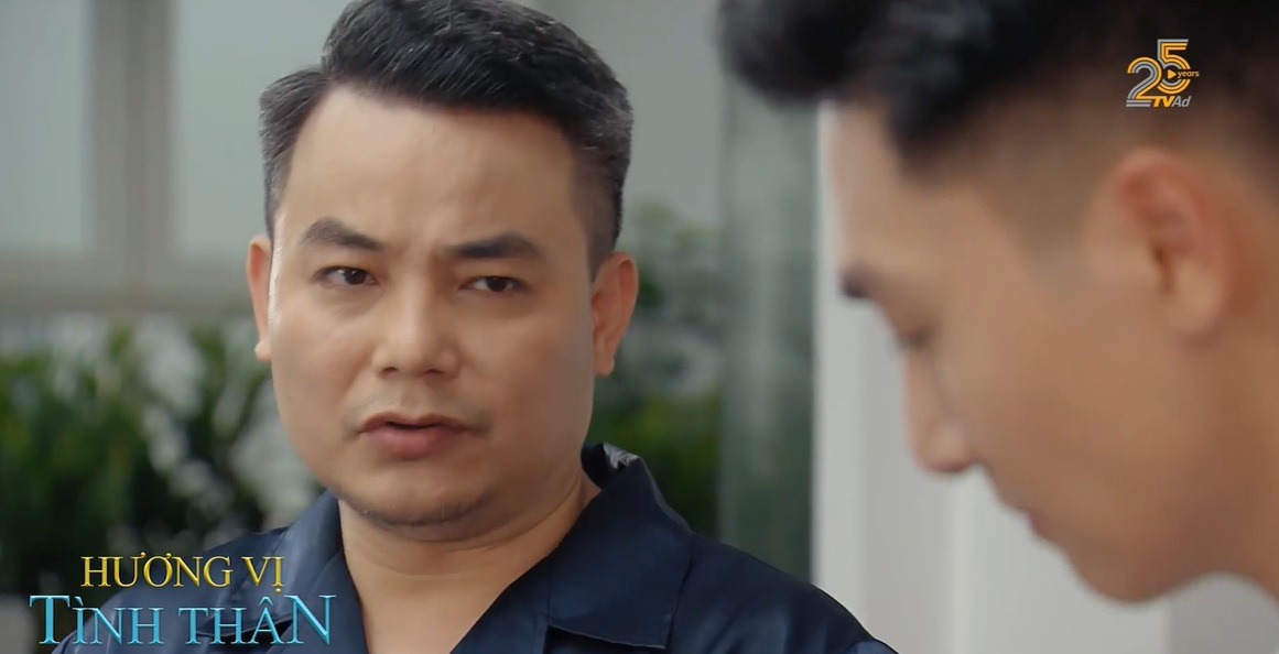 Hương vị tình thân tập 57: Nam ái ngại gặp Long lúc thay đồ, Thy lo lắng về người kế nghiệp ông Khang - Ảnh 5 Hương vị tình thân tập 57: Nam ái ngại gặp Long lúc thay đồ, Thy lo lắng về người kế nghiệp ông Khang - Ảnh 5