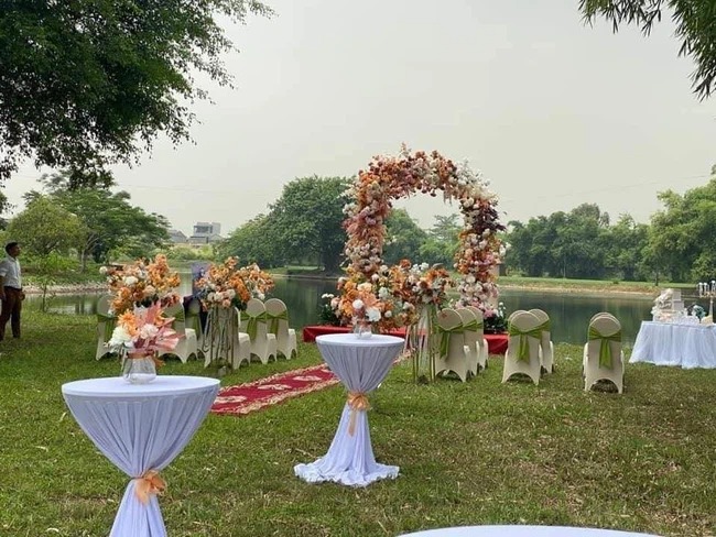 Hương vị tình thân: Xôn xao hình ảnh đám cưới Long - Nam, Diệp lộ hình ảnh 'lột xác' ấn tượng? 2 Hương vị tình thân: Xôn xao hình ảnh đám cưới Long - Nam, Diệp lộ hình ảnh 'lột xác' ấn tượng? 2