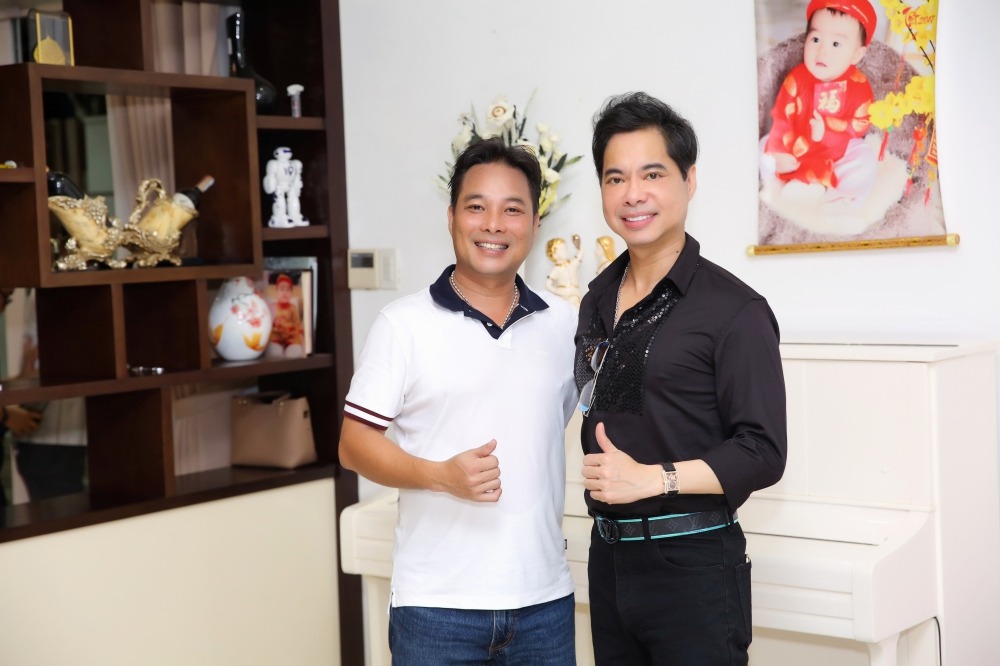 Ngọc Sơn và em trai Ngọc Hải. Ảnh: FBNV