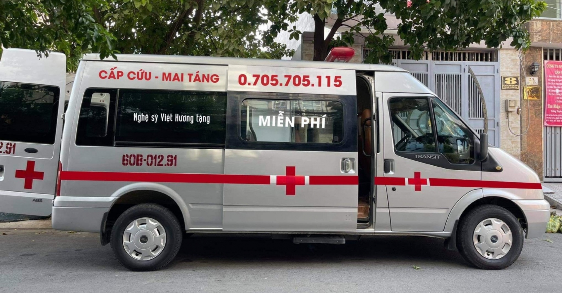 Việt Hương bật khóc, không cam tâm nhận nỗi tủi nhục sau thời gian miệt mài làm từ thiện 6 Việt Hương bật khóc, không cam tâm nhận nỗi tủi nhục sau thời gian miệt mài làm từ thiện 6