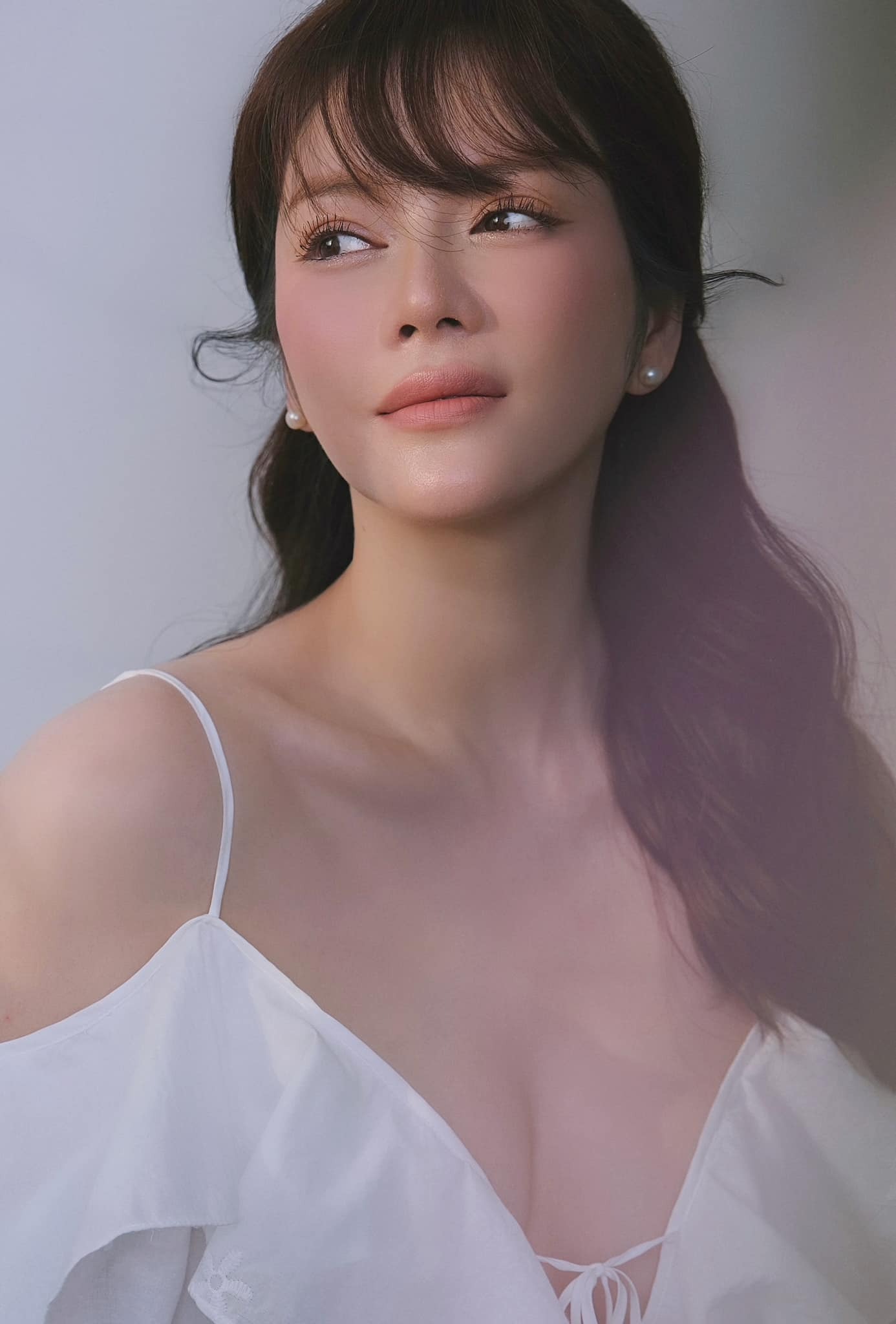 Lý Nhã Kỳ khoe nhan sắc trong veo ở tuổi 39 khiến Mai Phương Thúy phải thốt lên 2 từ 'công chúa'! 1 Lý Nhã Kỳ khoe nhan sắc trong veo ở tuổi 39 khiến Mai Phương Thúy phải thốt lên 2 từ 'công chúa'! 1