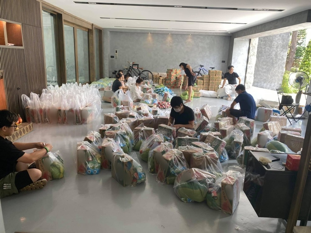 Bí mật bên trong tư gia bạc tỷ của Cường ĐôLa, khung cảnh ngổn ngang gây ngỡ ngàng 3 Bí mật bên trong tư gia bạc tỷ của Cường ĐôLa, khung cảnh ngổn ngang gây ngỡ ngàng 3