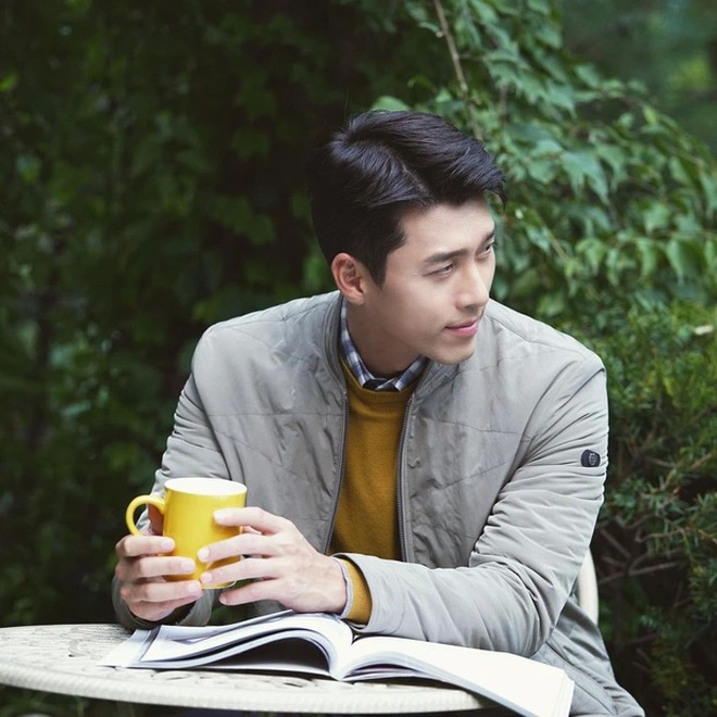 Khó lòng cưỡng lại vẻ điển trai của bạn trai Son Ye Jin. Ảnh: Internet Khó lòng cưỡng lại vẻ điển trai của bạn trai Son Ye Jin. Ảnh: Internet