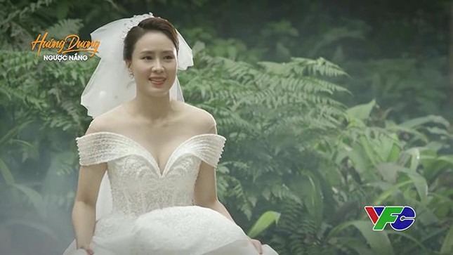 Mỹ nhân Việt hóa cô dâu màn ảnh nhỏ: Phương Oanh khí chất vợ 'tổng tài', Hồng Diễm sang chảnh nét tiểu thư 10