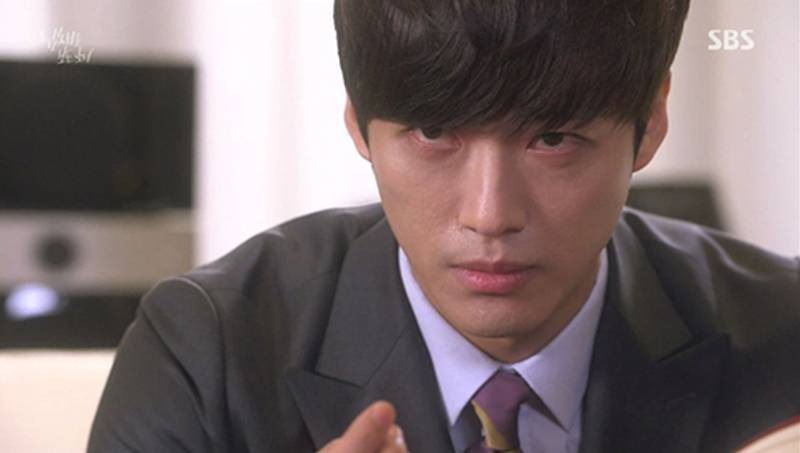 8 tài tử Kbiz vẫn điển trai dù hóa 'ác nhân' trên màn ảnh: Hyun Bin, Lee Jong Suk có mặt! - Ảnh 12 8 tài tử Kbiz vẫn điển trai dù hóa 'ác nhân' trên màn ảnh: Hyun Bin, Lee Jong Suk có mặt! - Ảnh 12