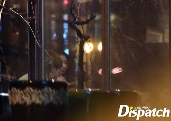Lee Min Ho và Lee Jong Suk là sao Kbiz hiếm hoi khiến 'thám tử' Dispatch nếm 'trái đắng' - Ảnh 2 Lee Min Ho và Lee Jong Suk là sao Kbiz hiếm hoi khiến 'thám tử' Dispatch nếm 'trái đắng' - Ảnh 2