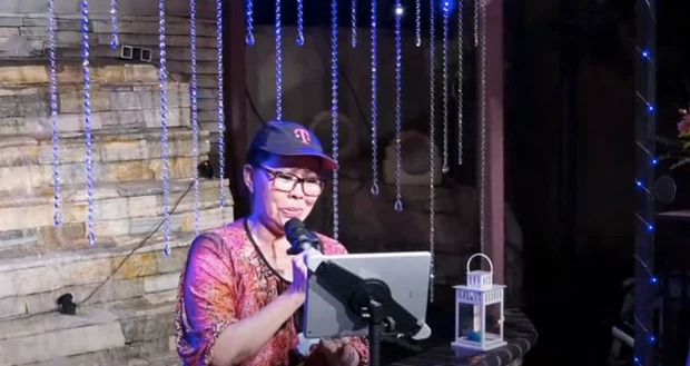 NSƯT Ngọc Đáng rơi nước mắt nhớ về Phi Nhung. Ảnh: Internet NSƯT Ngọc Đáng rơi nước mắt nhớ về Phi Nhung. Ảnh: Internet