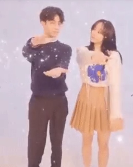 La Vân Hi vừa lộ diện 'bệnh tật' nay lại gây thất vọng vì phong độ 'mất hút' bên cạnh Trình Tiêu - Ảnh 1 La Vân Hi vừa lộ diện 'bệnh tật' nay lại gây thất vọng vì phong độ 'mất hút' bên cạnh Trình Tiêu - Ảnh 1