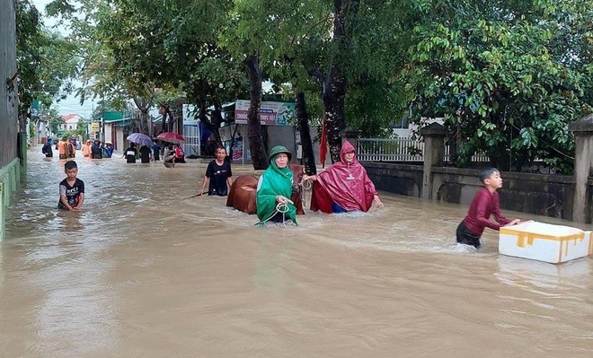 2 tỉnh miền Trung chịu thiệt hại nặng nề giữa mùa mưa lũ 1