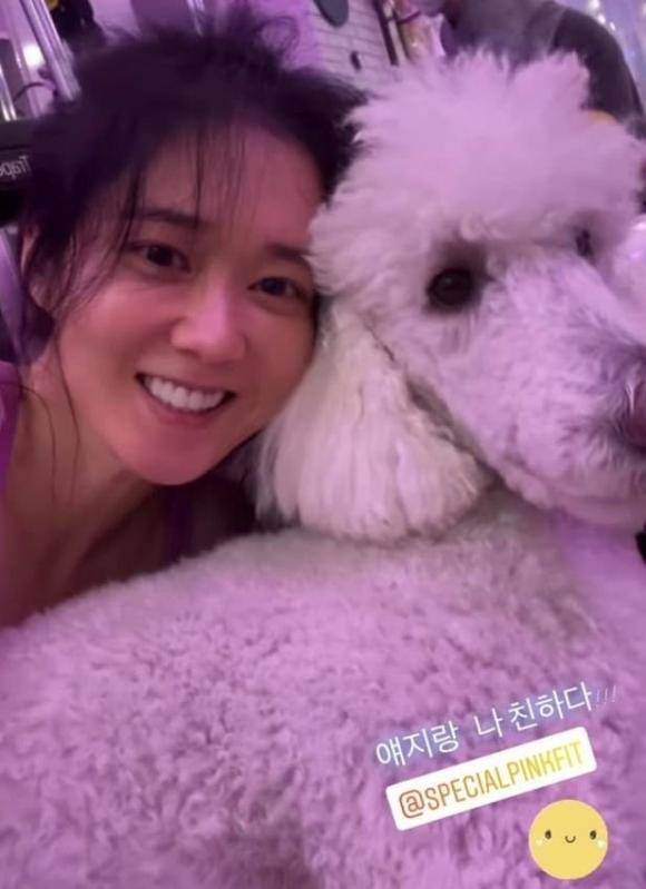 Jang Nara để mặt mộc, lộ nếp nhăn dài như đại lộ trong hình ảnh mới nhất. Ảnh: IG Jang Nara để mặt mộc, lộ nếp nhăn dài như đại lộ trong hình ảnh mới nhất. Ảnh: IG
