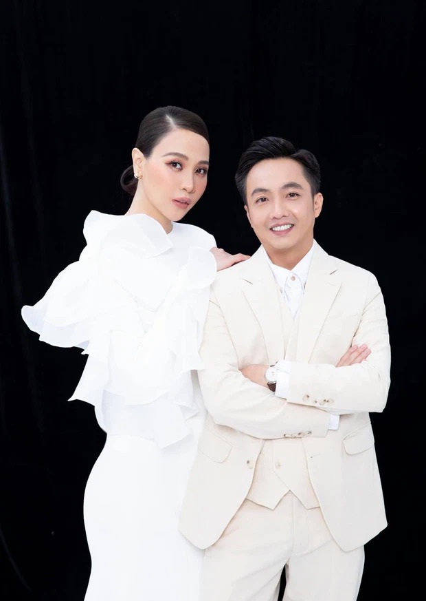 Cường Đôla liên tục để lộ cảm xúc thật, tự tay 'vạch' sự thật về cuộc hôn nhân bên Đàm Thu Trang - Ảnh 1 Cường Đôla liên tục để lộ cảm xúc thật, tự tay 'vạch' sự thật về cuộc hôn nhân bên Đàm Thu Trang - Ảnh 1