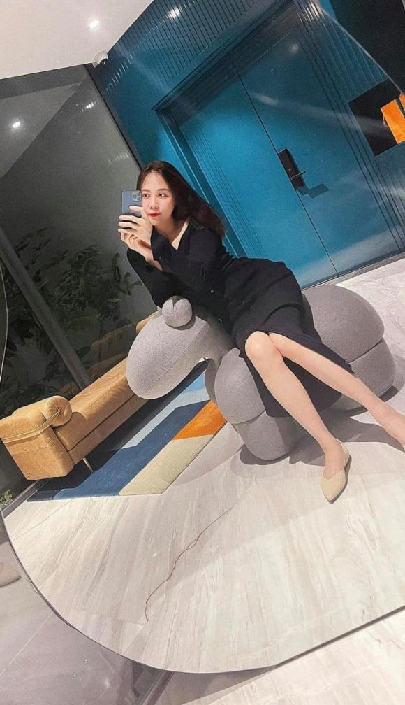 Đàm Thu Trang háo hức khi sắp được cùng ông xã Cường Đôla làm điều đặc biệt. Ảnh: FBNV Đàm Thu Trang háo hức khi sắp được cùng ông xã Cường Đôla làm điều đặc biệt. Ảnh: FBNV