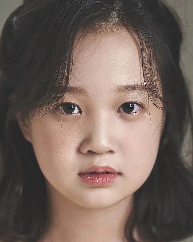 Cô bé thực thần hot nhất 'Reply 1988' diện mạo ngỡ ngàng sau 6 năm 'dậy sóng' màn ảnh - Ảnh 4 Cô bé thực thần hot nhất 'Reply 1988' diện mạo ngỡ ngàng sau 6 năm 'dậy sóng' màn ảnh - Ảnh 4