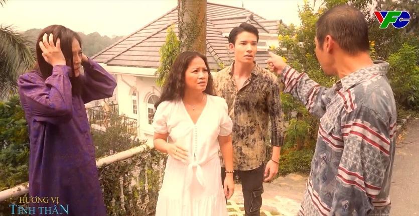 Hương vị tình thân phần 2 tập 58: Bà Sa bị bố con Nam 'dằn mặt' vì dĩ vãng 'dơ dáy' 5 Hương vị tình thân phần 2 tập 58: Bà Sa bị bố con Nam 'dằn mặt' vì dĩ vãng 'dơ dáy' 5