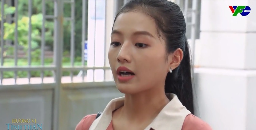 Hương vị tình thân phần 2 tập 58: Bà Sa bị bố con Nam 'dằn mặt' vì dĩ vãng 'dơ dáy' 4 Hương vị tình thân phần 2 tập 58: Bà Sa bị bố con Nam 'dằn mặt' vì dĩ vãng 'dơ dáy' 4