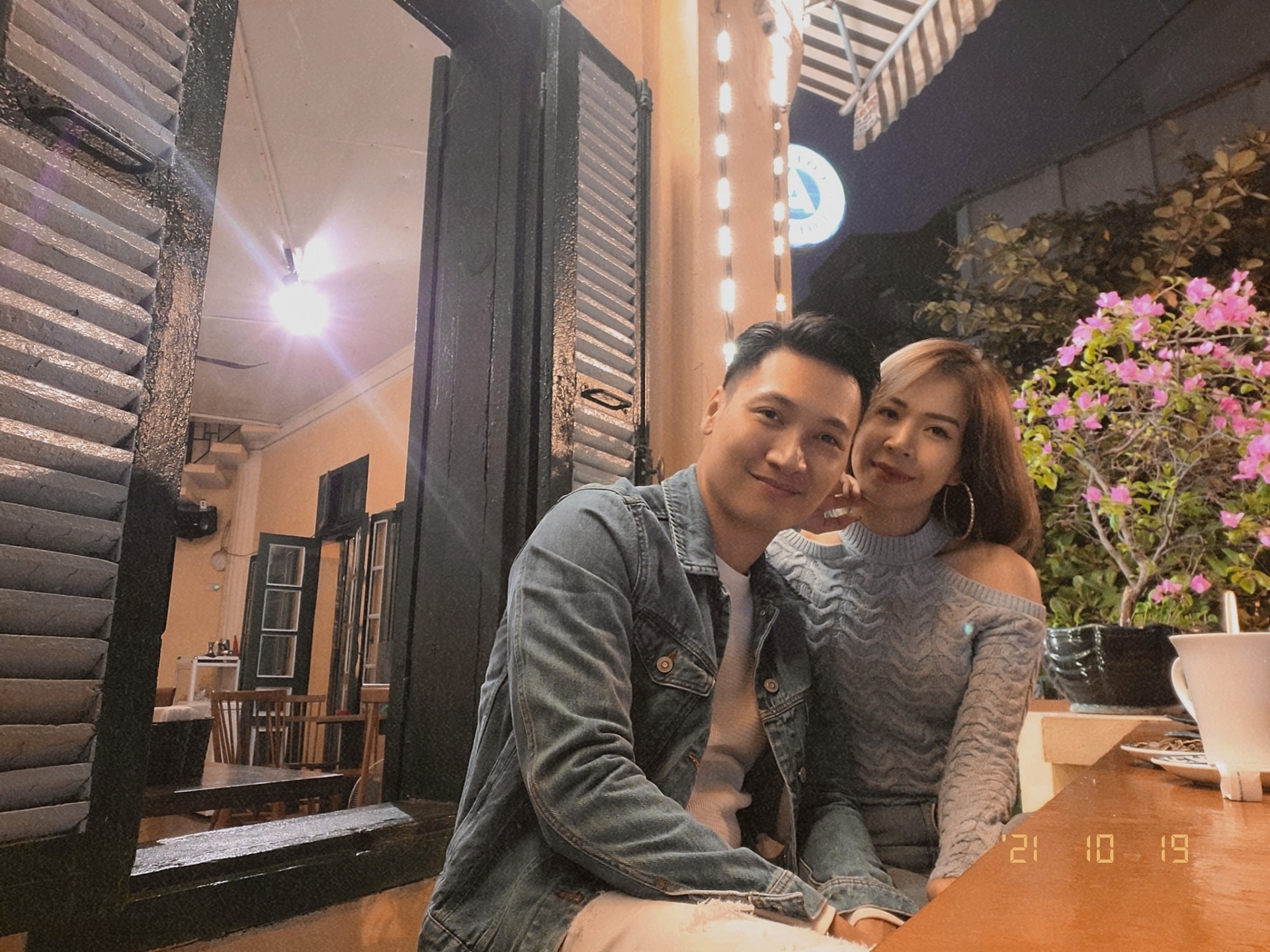 'Hương vị tình thân' đóng máy, Mạnh Trường quay ra 'bóc phốt' bà xã ngay chốn đông người 2 'Hương vị tình thân' đóng máy, Mạnh Trường quay ra 'bóc phốt' bà xã ngay chốn đông người 2