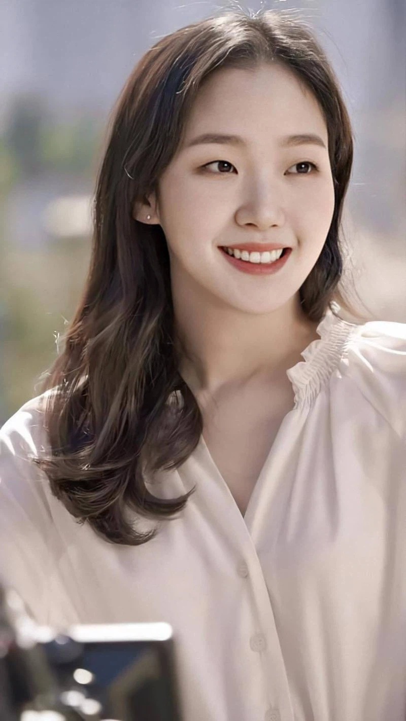 10 mỹ nhân Kbiz xinh đẹp nhất màn ảnh Hàn: Loạt 'chị đại' Son Ye Jin, Song Hye Kyo bị đánh bật 7