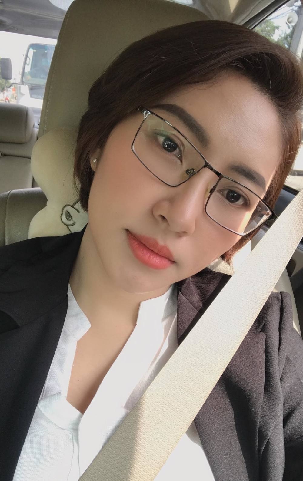 Hoa hậu Đặng Thu Thảo ly hôn, loạt ảnh 'xấu tệ' bị khui lại khiến bao người nghẹn ngào 4