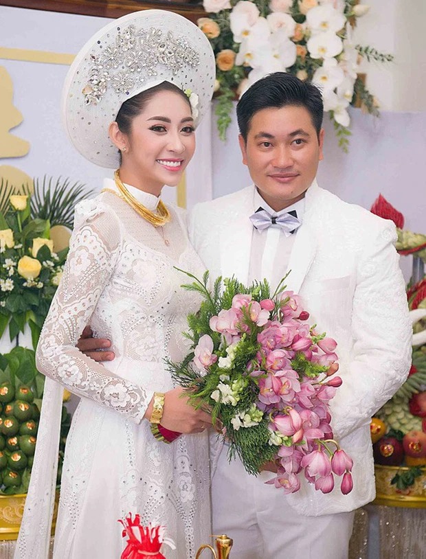 Hoa hậu Việt vừa khóc cạn nước mắt vì lâm vào nghiệt cảnh, nay mạnh mẽ thách thức chồng cũ hậu bị dọa kiện 5