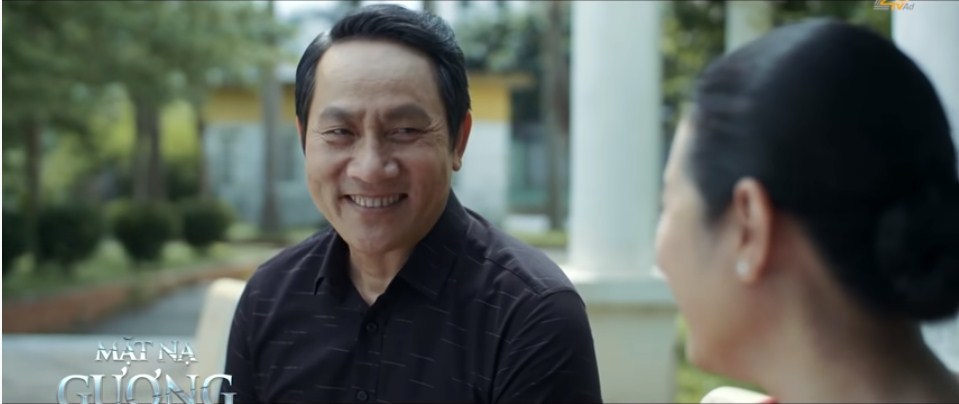 Mặt nạ gương tập 10: Hoa rơi 'vào tròng' khi lấy thân làm 'mồi nhử'? - Ảnh 2 Mặt nạ gương tập 10: Hoa rơi 'vào tròng' khi lấy thân làm 'mồi nhử'? - Ảnh 2