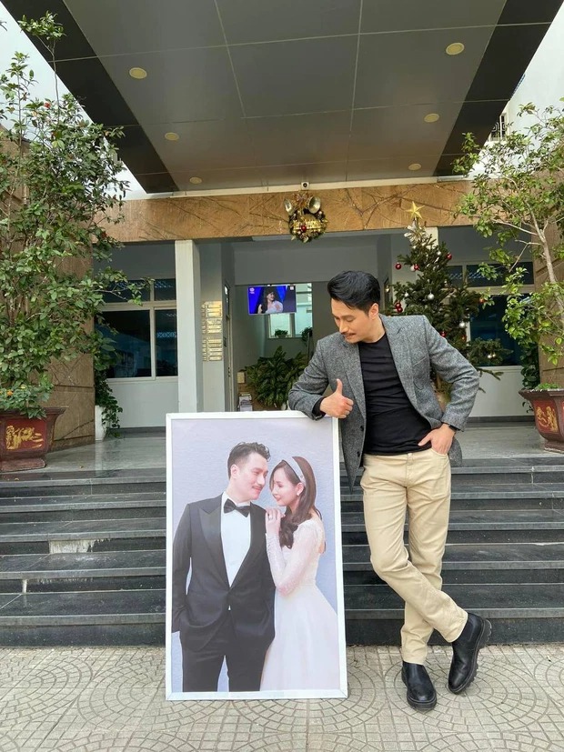Việt Anh bị 'tình tin đồn' Quỳnh Nga tỏ thái độ sau khi công khai ảnh cưới bên mỹ nhân Việt 1