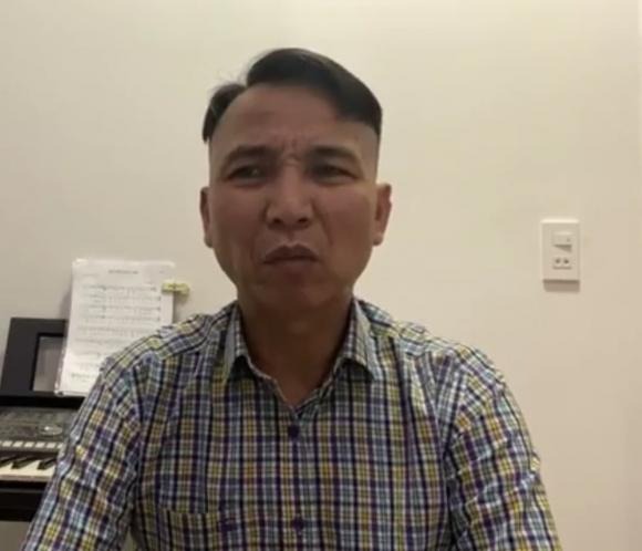 Vị nhạc sĩ tuyên bố sẽ không giúp đỡ đàn anh. Ảnh: Chụp màn hình Vị nhạc sĩ tuyên bố sẽ không giúp đỡ đàn anh. Ảnh: Chụp màn hình