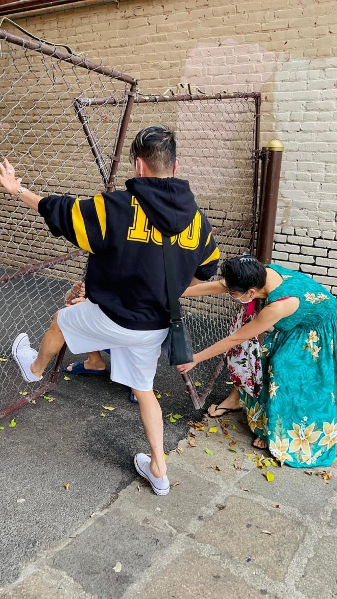 Khoảnh khắc hài hước của Đàm Vĩnh Hưng mới đây được anh chia sẻ. Ảnh: FBNV