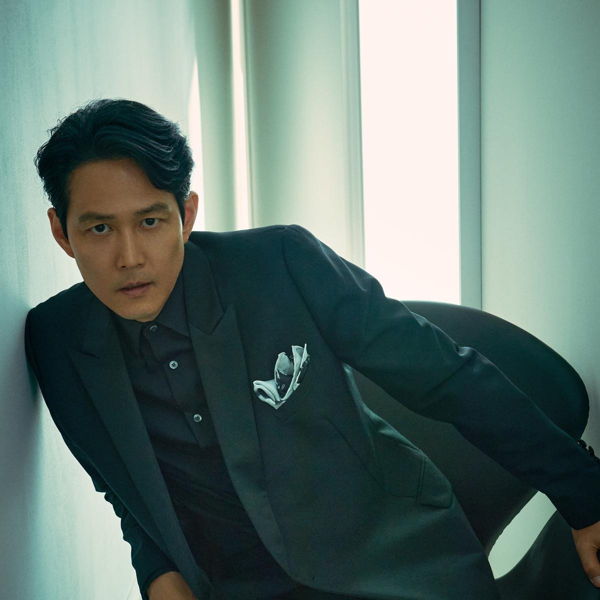 5 nam thần Kbiz được yêu thích nhất màn ảnh 2021: Song Joong Ki bị trai lạ vượt mặt, 'ông chú' màn ảnh lọt top - Ảnh 4