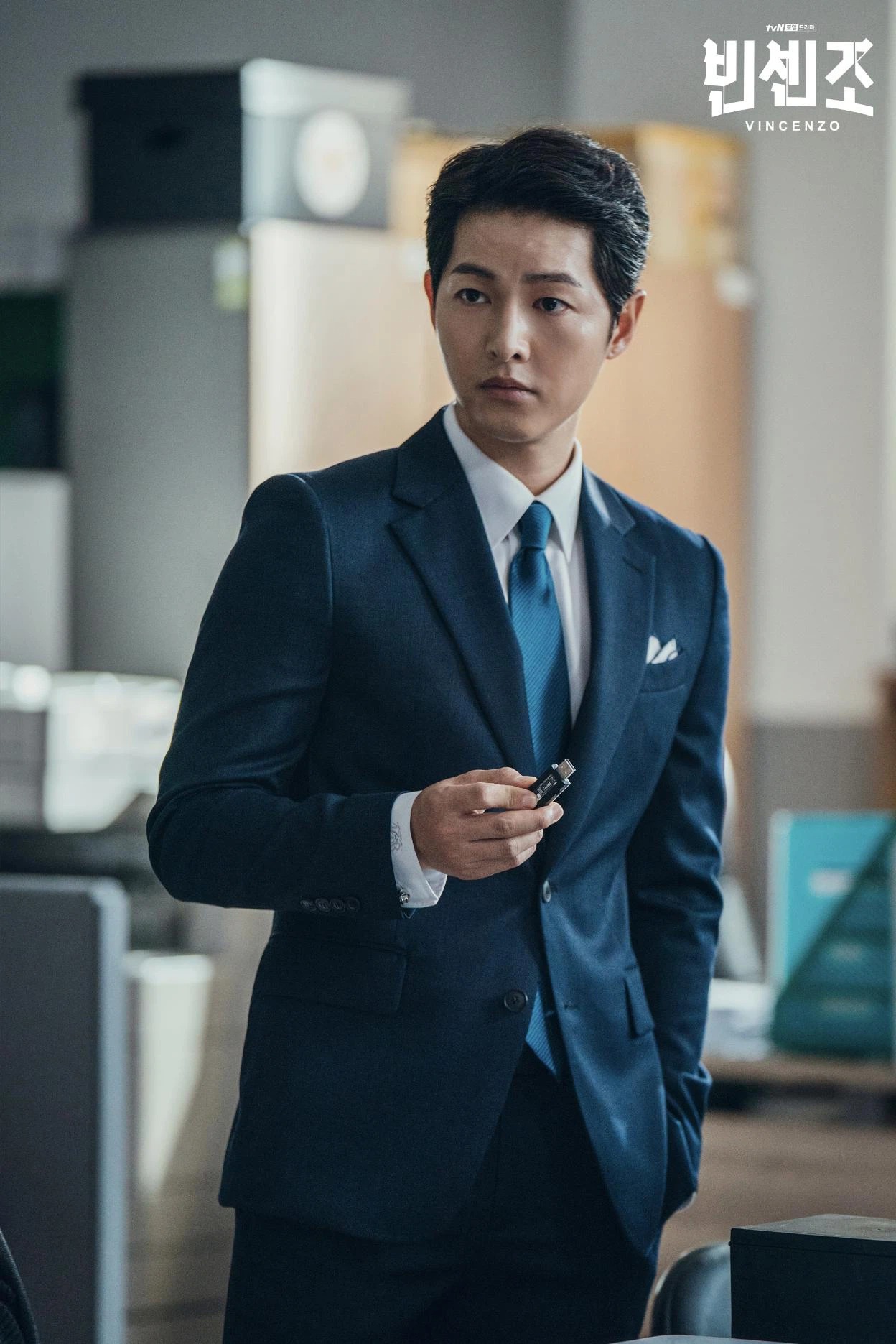 5 nam thần Kbiz được yêu thích nhất màn ảnh 2021: Song Joong Ki bị trai lạ vượt mặt, 'ông chú' màn ảnh lọt top - Ảnh 7