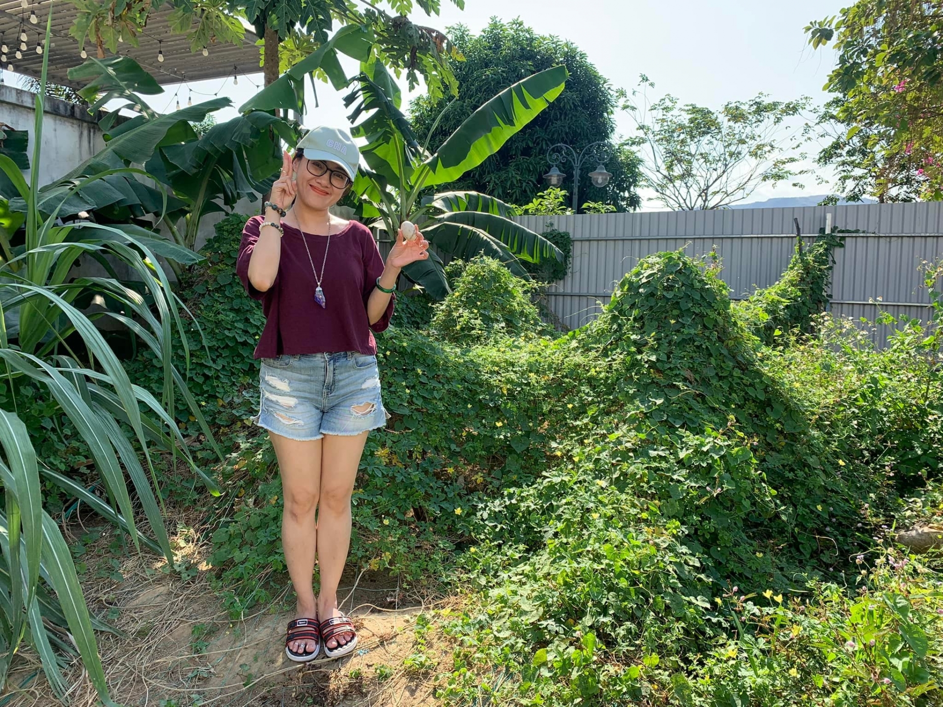 U40 nhưng BTV Hoài anh trông vẫn rất trẻ trung. Ảnh: FBNV