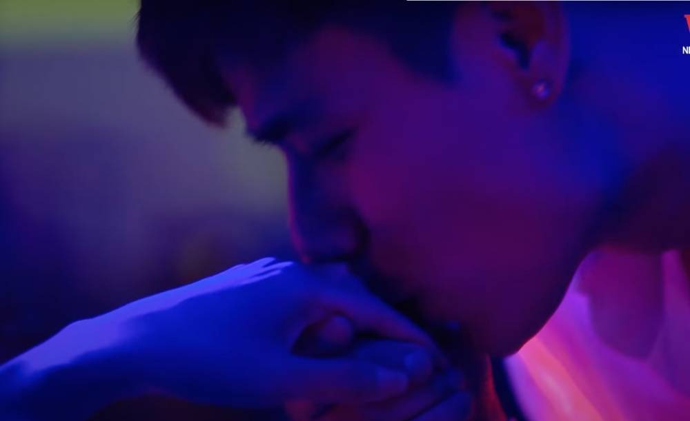 'Quý ông tia chớp' Trần Anh Huy tình cảm nở rộ giữa lúc xôn xao khoảnh khắc hẹn hò Midu - Ảnh 1