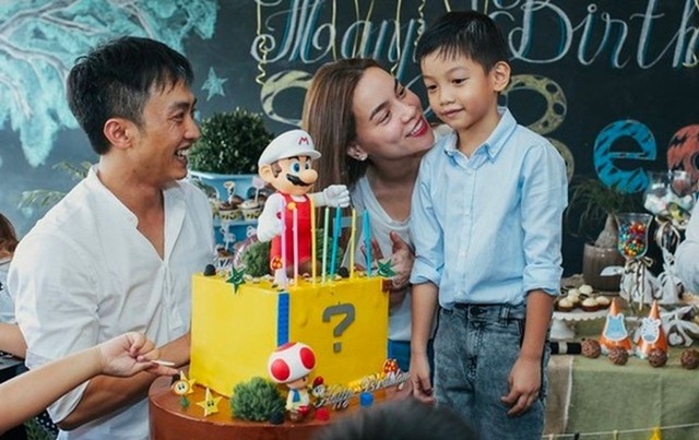 Hồ Ngọc Hà và Cường Đôla dù chia tay nhưng vẫn có sự quan tâm chung là cậu con trai Subeo. Ảnh: Internet Hồ Ngọc Hà và Cường Đôla dù chia tay nhưng vẫn có sự quan tâm chung là cậu con trai Subeo. Ảnh: Internet