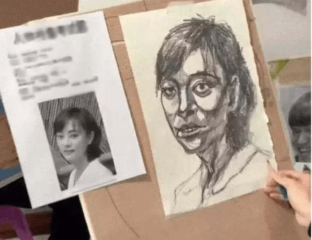 Tôn Lệ xinh đẹp, sở hữu vẻ đẹp đằm thắm. Ấy vậy mà qua bức vẽ của sinh viên kia, cô không khác gì một nhân vật khơi nguồn cảm hứng cho các bộ phim kinh dị