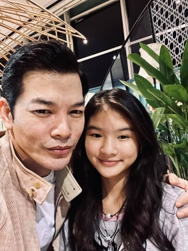 Sao Việt chia tay trong êm đẹp: Hòa Minzy khiến dân tình nức nở, Lệ Quyên ly hôn trong tâm thế bản lĩnh - Ảnh 3 Sao Việt chia tay trong êm đẹp: Hòa Minzy khiến dân tình nức nở, Lệ Quyên ly hôn trong tâm thế bản lĩnh - Ảnh 3