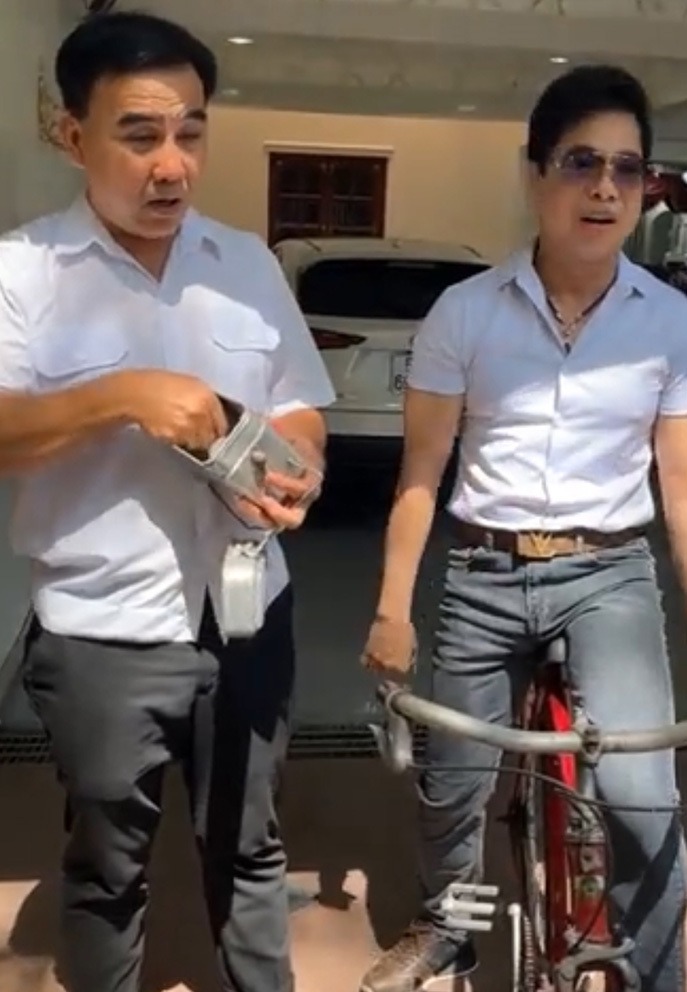 Ngọc Sơn bất ngờ bị bạn thân Quyền Linh phanh phui bí mật về tài sản quý giá - Ảnh 2 Ngọc Sơn bất ngờ bị bạn thân Quyền Linh phanh phui bí mật về tài sản quý giá - Ảnh 2